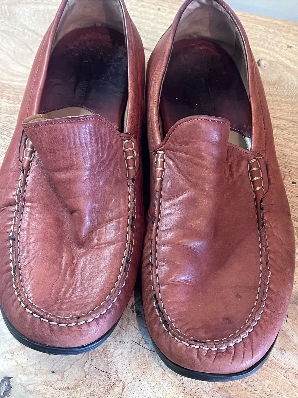 Johnston & Murphy Sheepskin Chestnut Brown Butter Soft Leather Loafers RL
